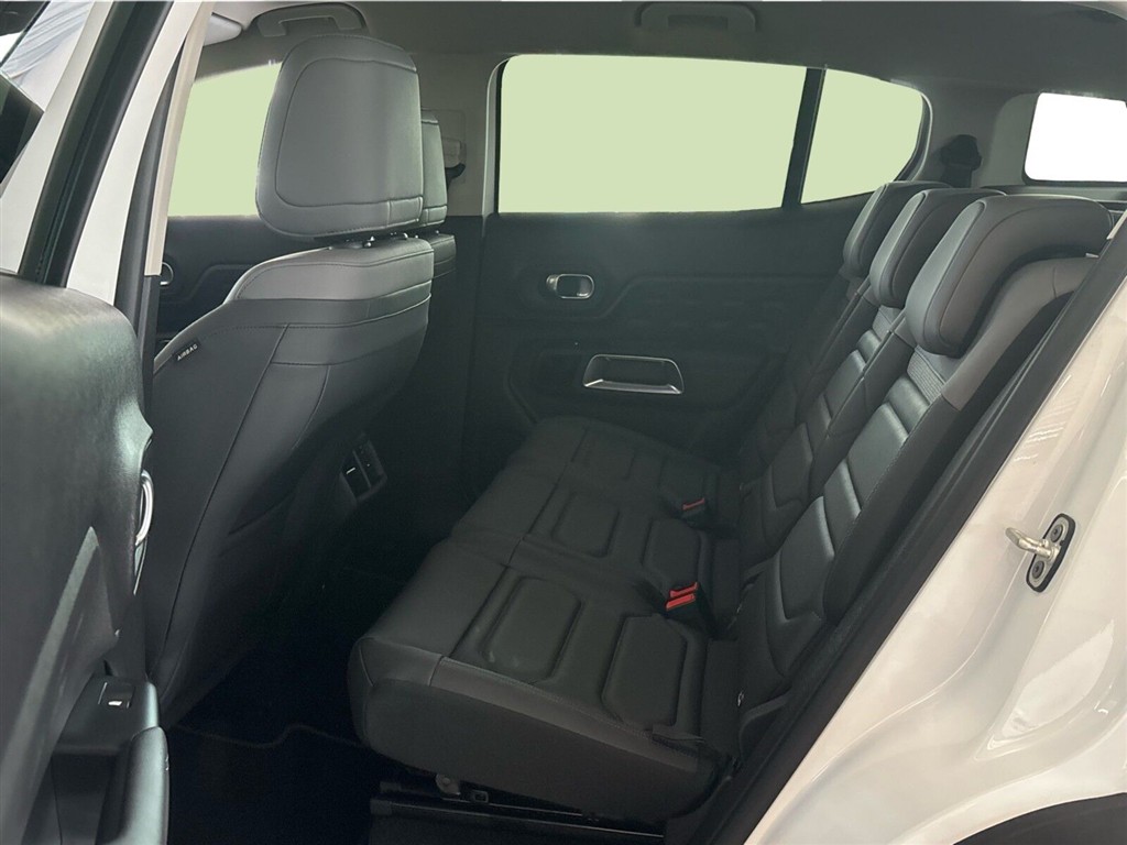 Citroën C5 Aircross 1,6 Plugin-hybrid Superior EAT8 225HK 5d 8g Aut. - Image 11