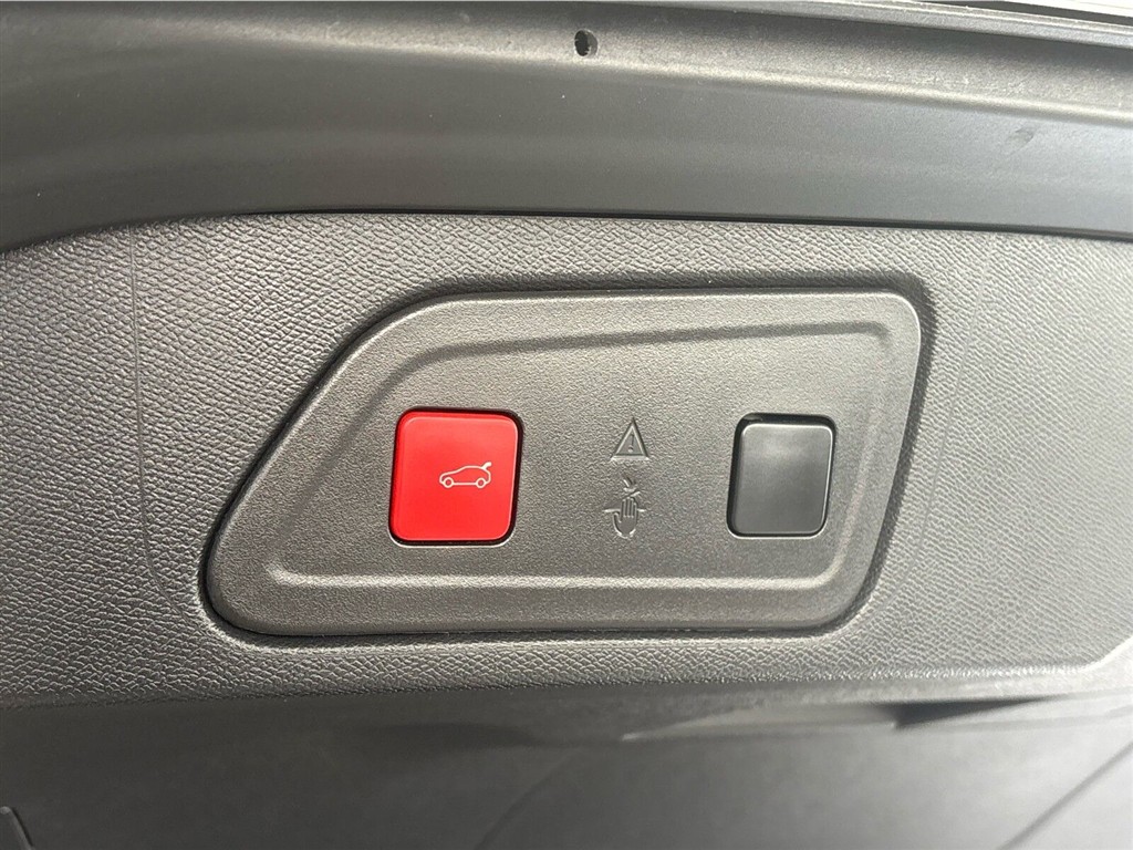 Citroën C5 Aircross 1,6 Plugin-hybrid Superior EAT8 225HK 5d 8g Aut. - Image 26