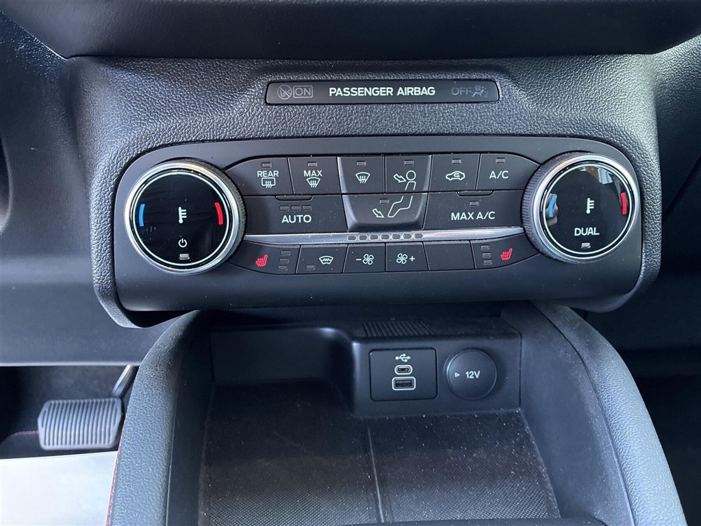 Ford Kuga 2,5 Plugin-hybrid ST-Line X CVT 225HK 5d Trinl. Gear - Image 14
