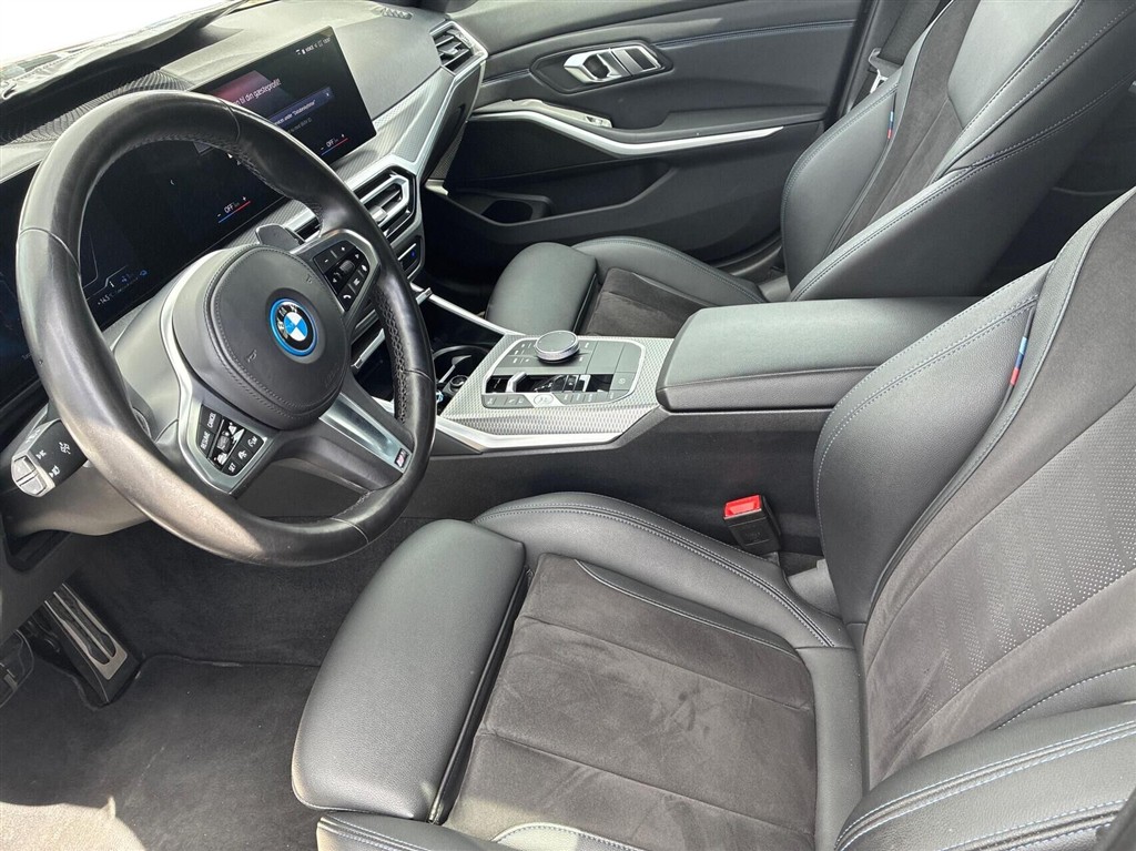 BMW 320e 2,0 Plugin-hybrid Steptronic 204HK Stc 8g Aut. - Image 4