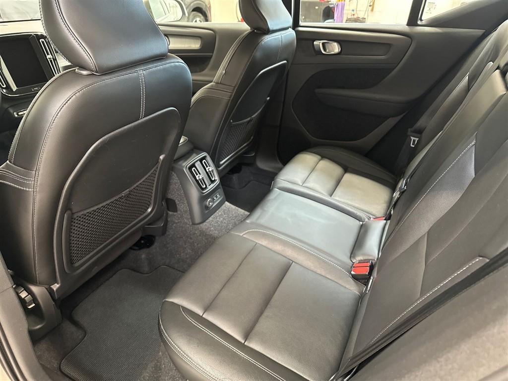 Volvo XC40 1,5 T5 Recharge Plugin-hybrid Inscription 262HK 5d 7g Aut. - Image 7