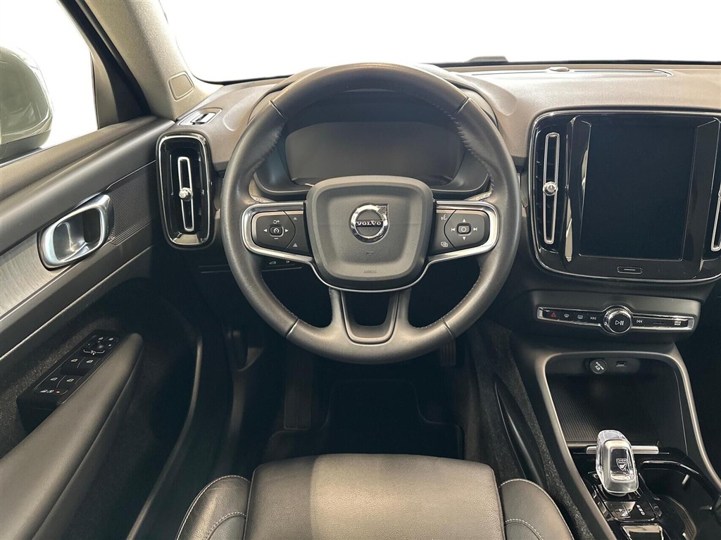 Volvo XC40 1,5 T5 Recharge Plugin-hybrid Inscription 262HK 5d 7g Aut. - Image 11