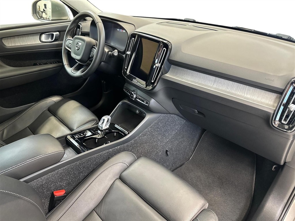 Volvo XC40 1,5 T5 Recharge Plugin-hybrid Inscription 262HK 5d 7g Aut. - Image 5
