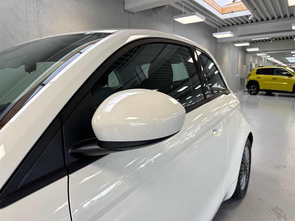 Fiat 500e EL Icon 118HK 3d Aut. - Image 24