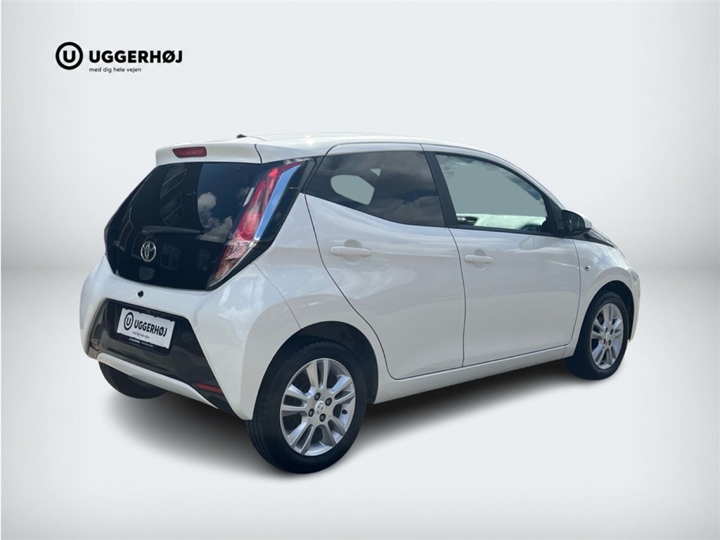 Toyota Aygo 1,0 VVT-I X-Cellence 69HK 5d - Image 6