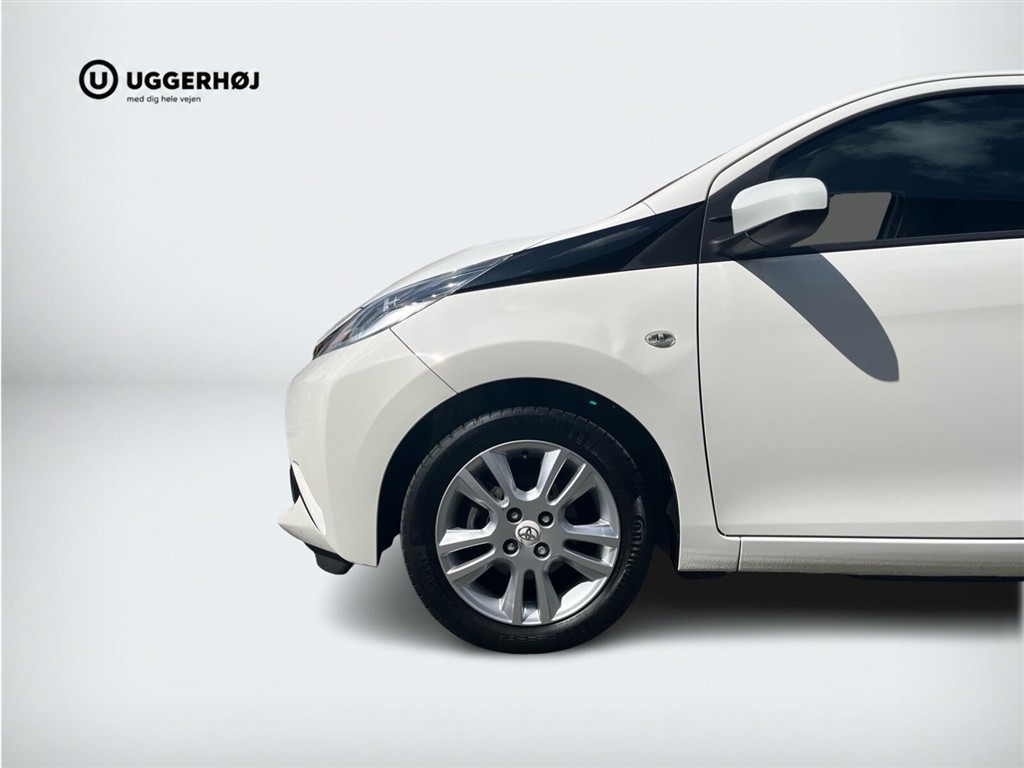 Toyota Aygo 1,0 VVT-I X-Cellence 69HK 5d - Image 9