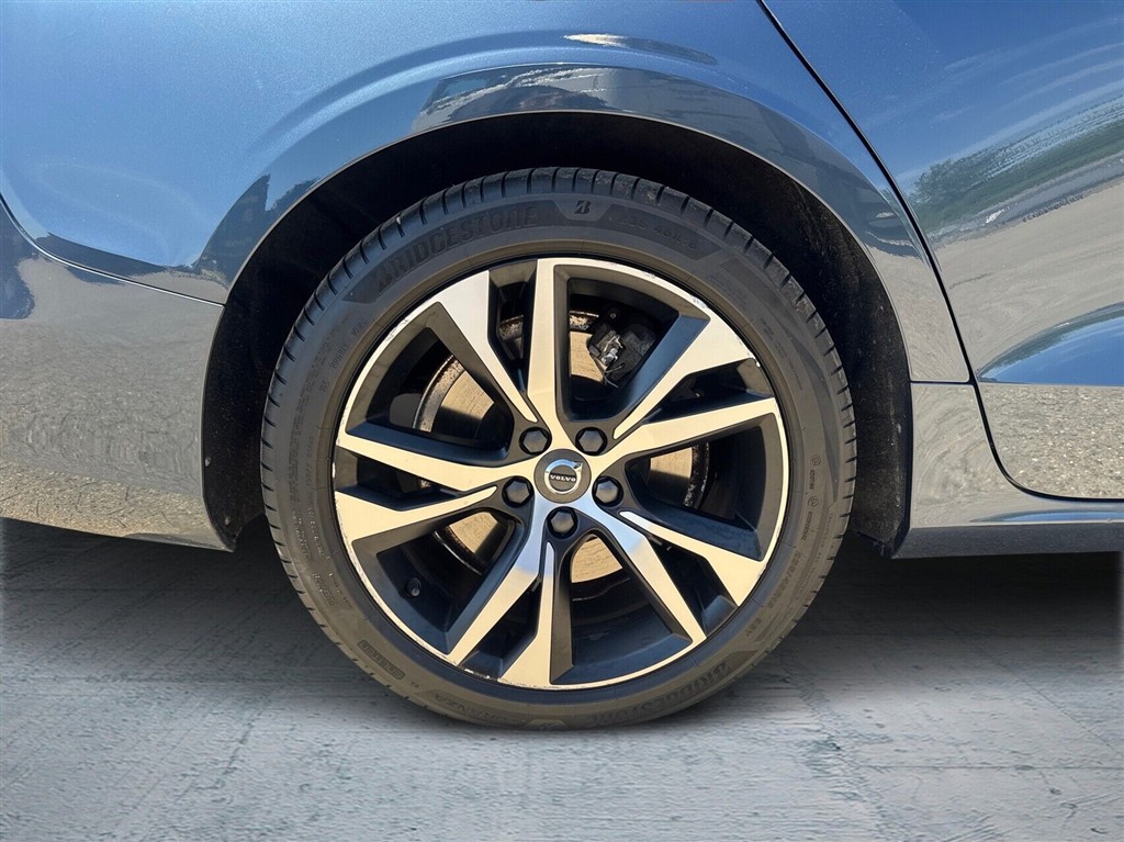 Volvo V60 2,0 T6 Recharge Plugin-hybrid R-design 340HK Stc 8g Aut. - Image 10