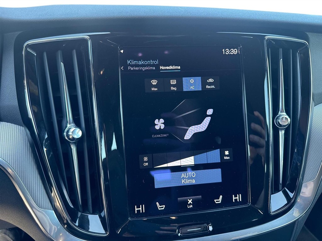 Volvo V60 2,0 T6 Recharge Plugin-hybrid R-design 340HK Stc 8g Aut. - Image 18