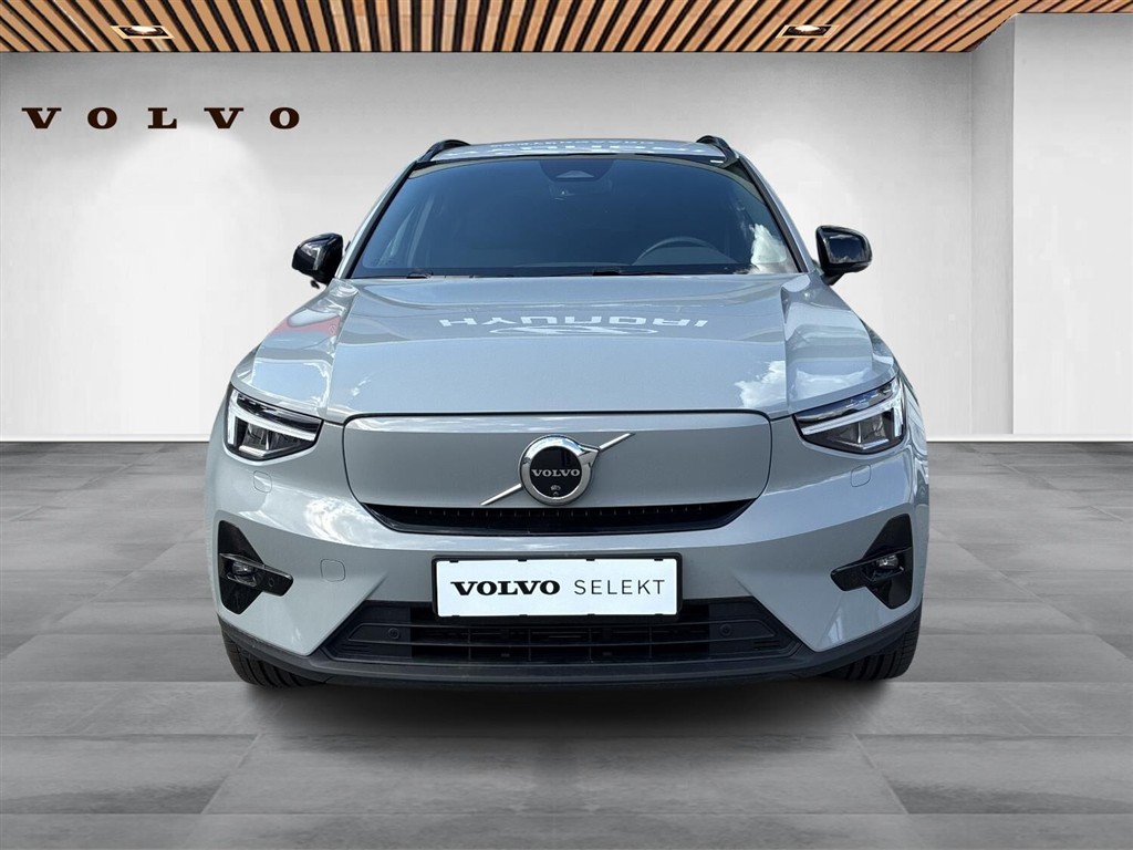 Volvo EX40 Single Motor Extended Range Plus 252HK 5d Aut. - Image 9