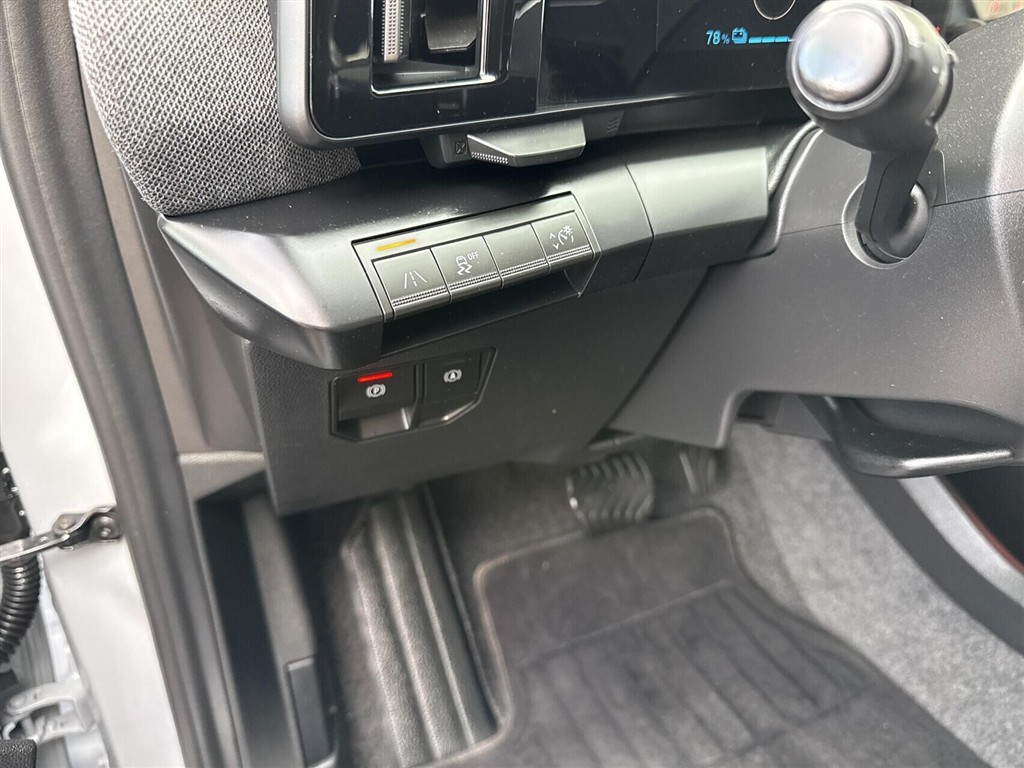 Renault Mégane E-TECH Techno 220HK 5d Aut. - Image 9