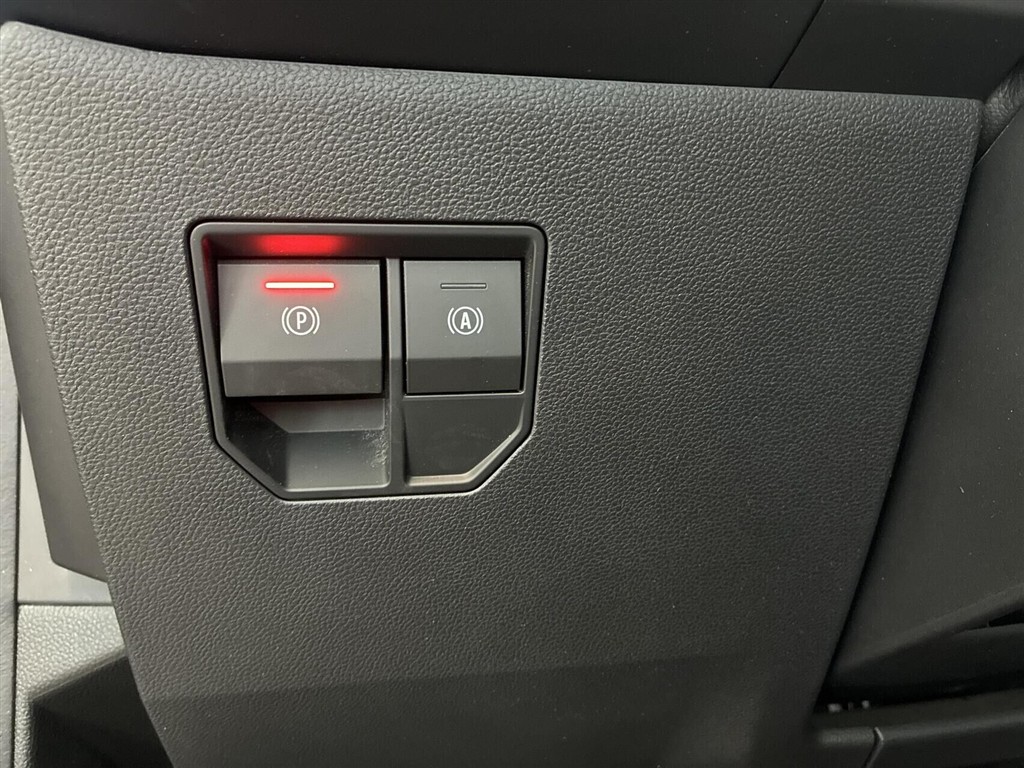 Renault Mégane E-TECH Techno 220HK 5d Aut. - Image 11