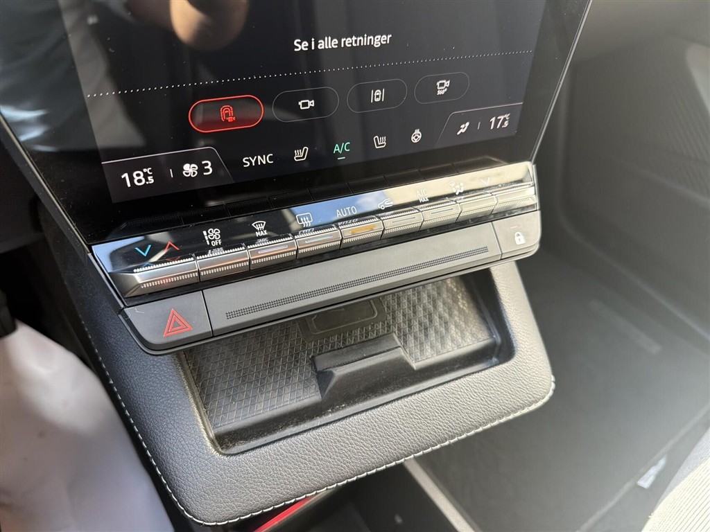 Renault Mégane E-TECH Techno 220HK 5d Aut. - Image 21