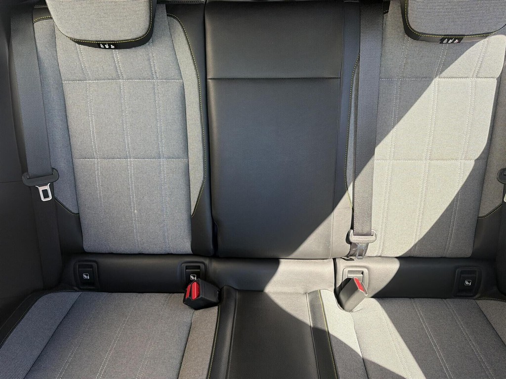 Renault Mégane E-TECH Techno 220HK 5d Aut. - Image 26