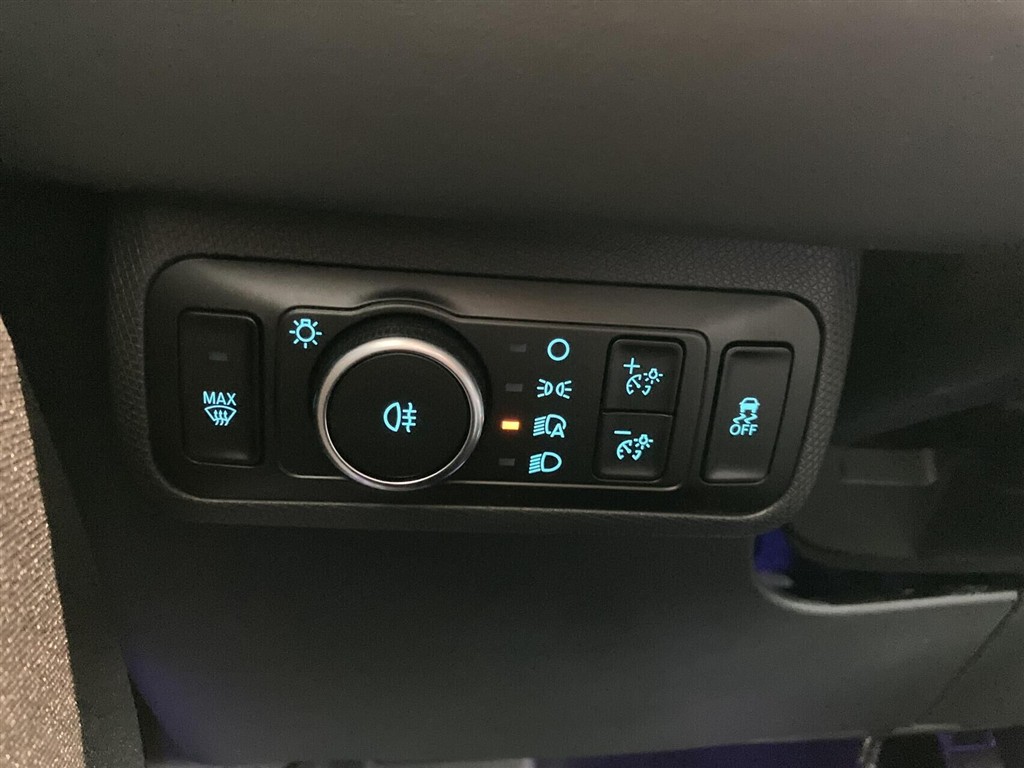 Ford Mustang Mach-E EL UR Premium 276HK 5d Aut. - Image 12