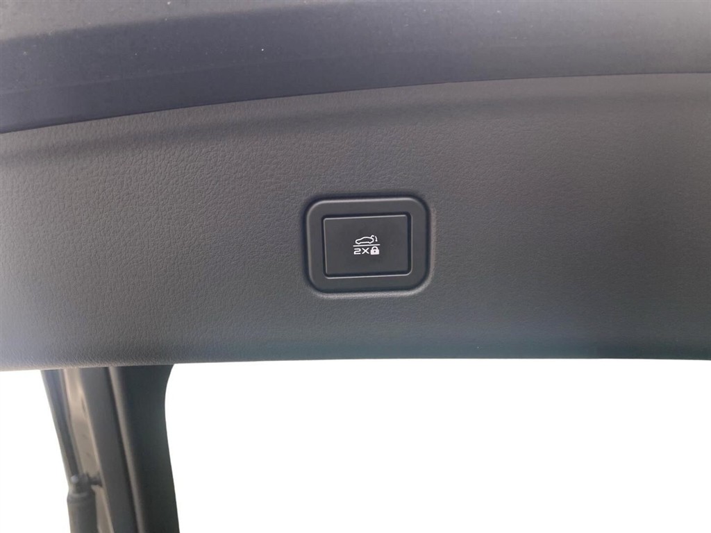 Mazda 6e EL Takumi Plus 245HK 5d Aut. - Image 15