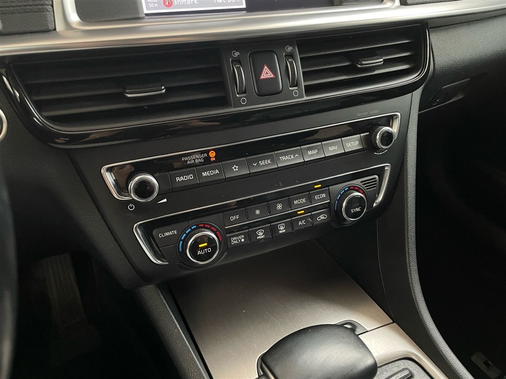 Kia Optima SW 2,0 GDI Plugin-hybrid 205HK Stc 6g Aut. - Image 12