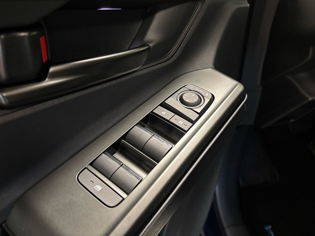 Toyota bZ4X EL Active Tech 224HK 5d Aut. - Image 9