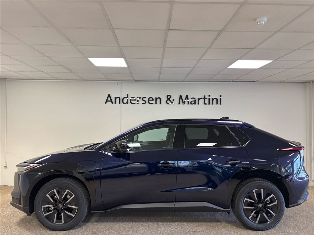 Toyota bZ4X EL Active Tech 224HK 5d Aut. - Image 2