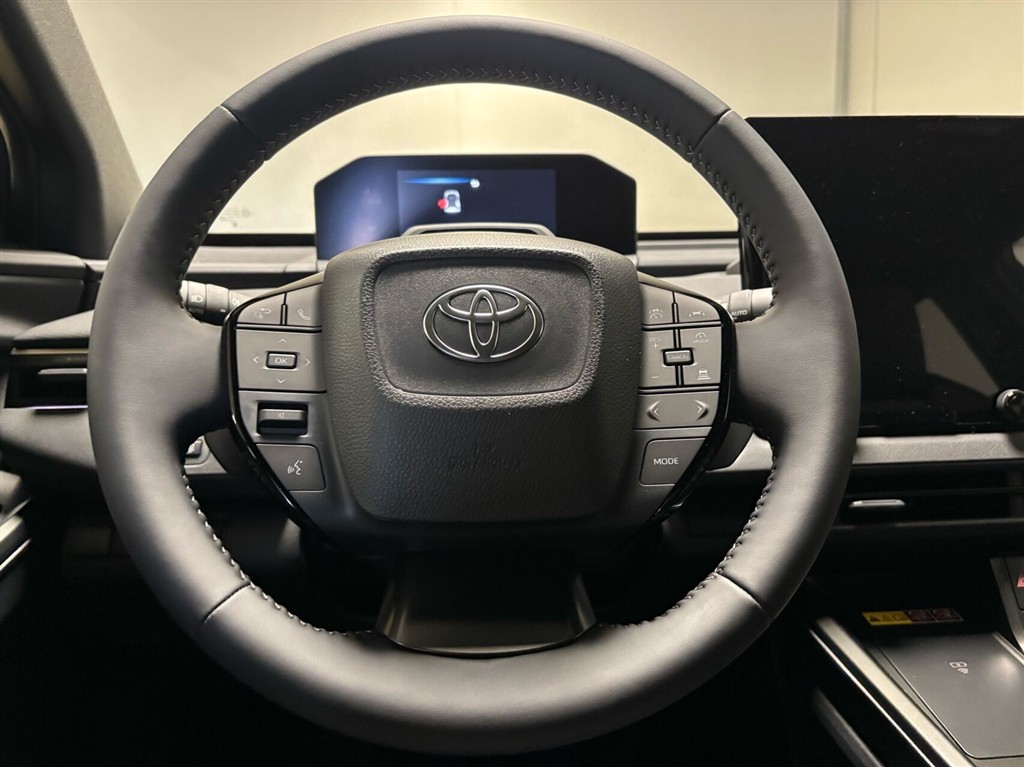 Toyota bZ4X EL Active Tech 224HK 5d Aut. - Image 12