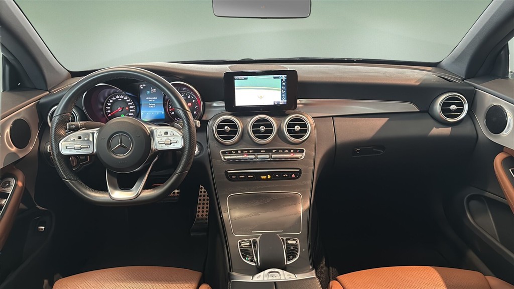 Mercedes C200 Cab - Image 11