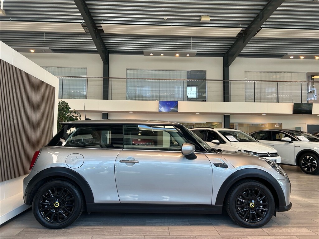 Mini Cooper E EL 184HK 3d Aut. - Image 3