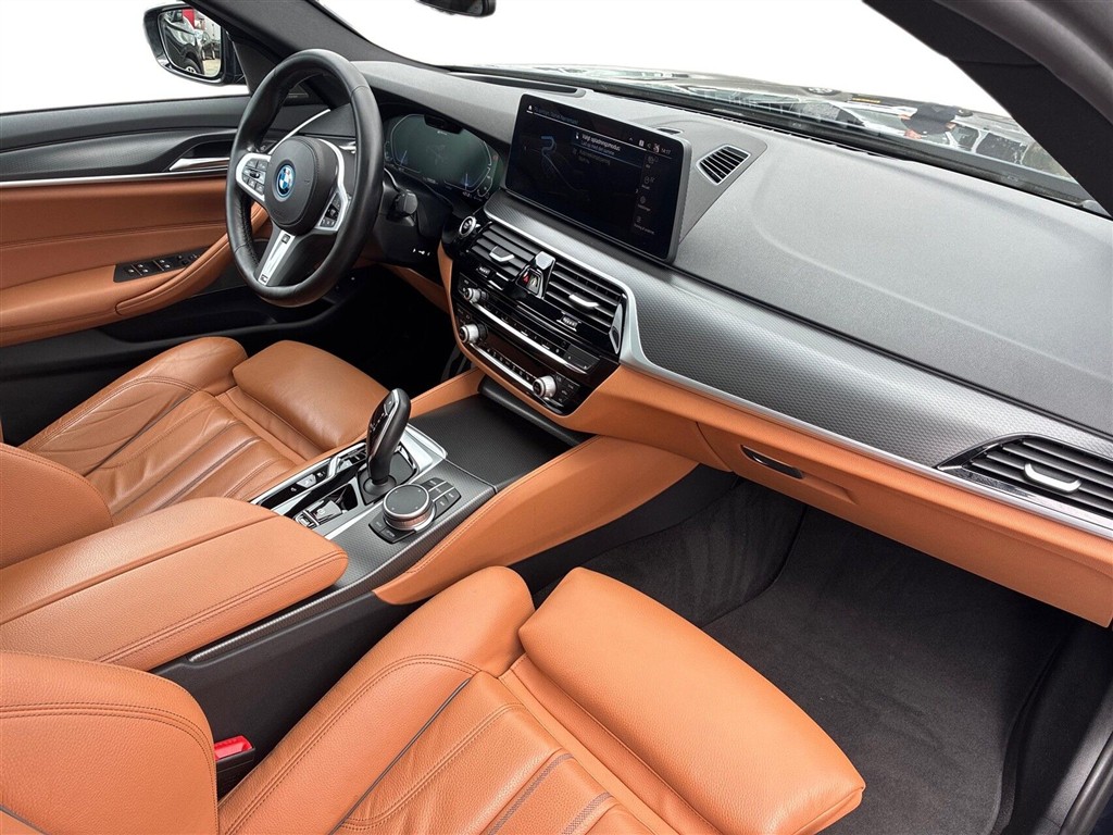 BMW 545e 3,0 Plugin-hybrid M-Sport Plus XDrive Steptronic 395HK 8g Aut. - Image 10