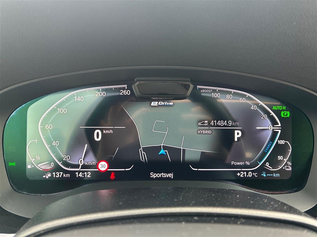 BMW 545e 3,0 Plugin-hybrid M-Sport Plus XDrive Steptronic 395HK 8g Aut. - Image 14