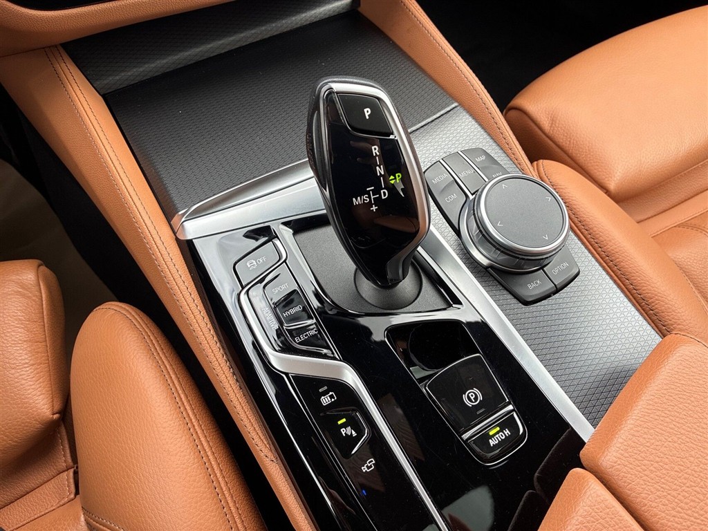 BMW 545e 3,0 Plugin-hybrid M-Sport Plus XDrive Steptronic 395HK 8g Aut. - Image 15