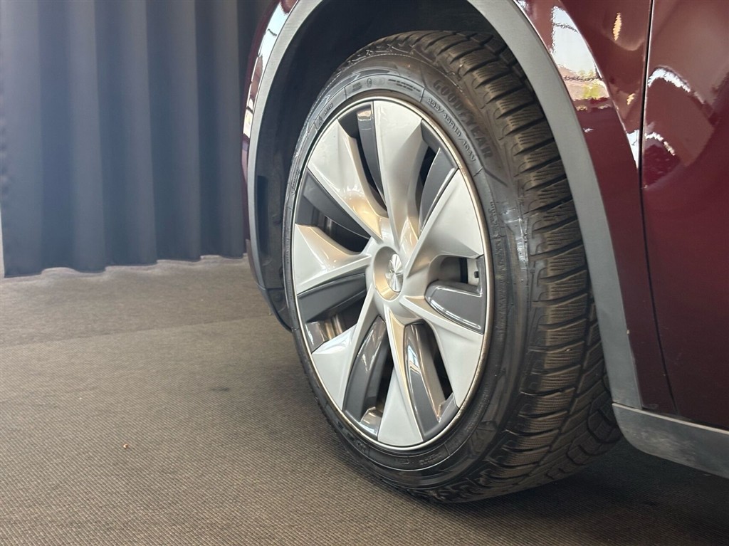 Tesla Model Y EL Long Range AWD 514HK 5d Aut. - Image 5