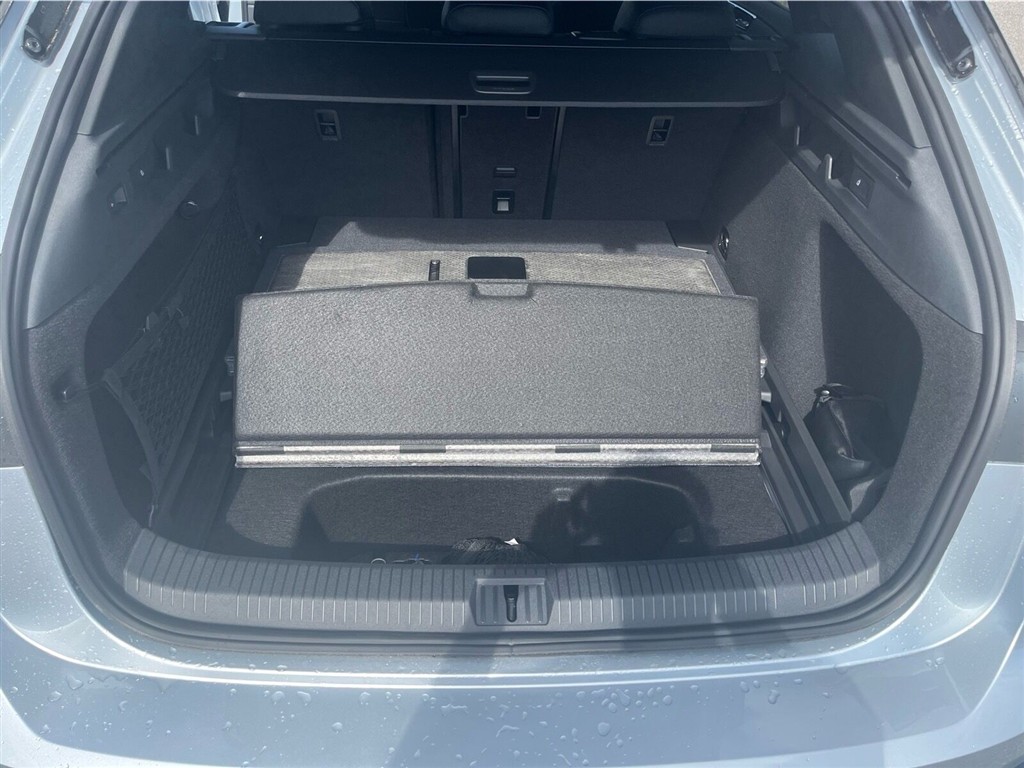 VW ID.7 Tourer EL Pro S 286HK Stc Aut. - Image 14
