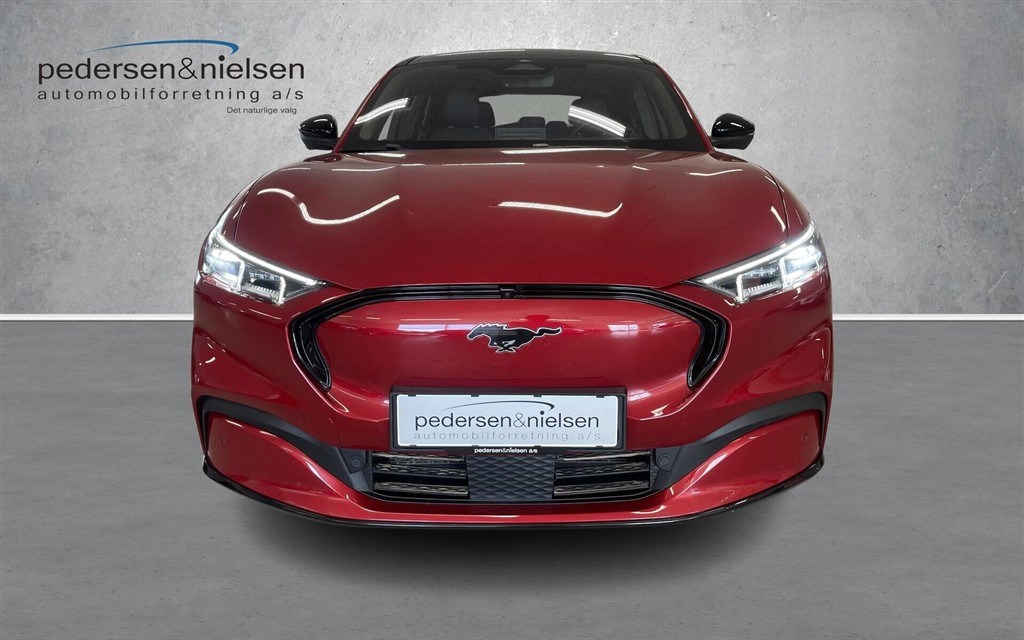 Ford Mustang Mach-E EL UR Premium AWD 351HK 5d Aut. - Image 8