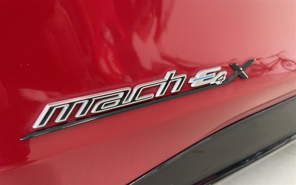 Ford Mustang Mach-E EL UR Premium AWD 351HK 5d Aut. - Image 29
