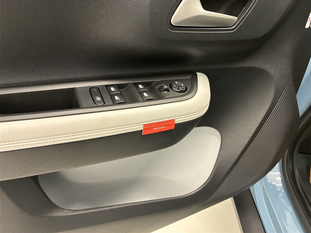 Citroën e-C3 Aircross EL VTR Sport 113HK 5d Aut. - Image 9