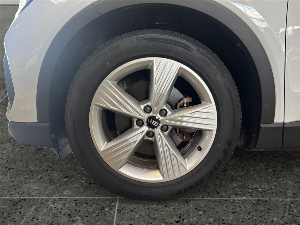 Audi Q4 35 E-tron 170HK 5d Aut. - Image 9