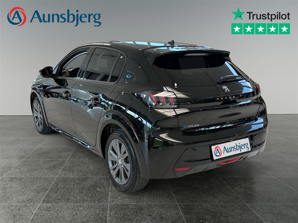 Peugeot e-208 EL Allure 136HK 5d Aut. - Image 3