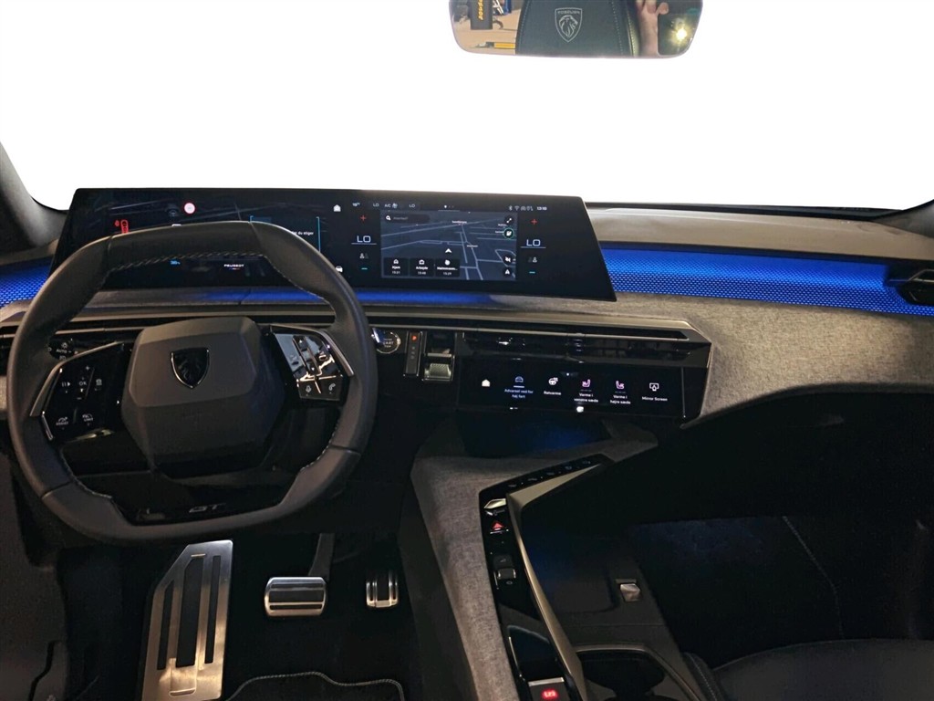 Peugeot e-5008 EL GT Pack 210HK 5d Aut. - Image 6