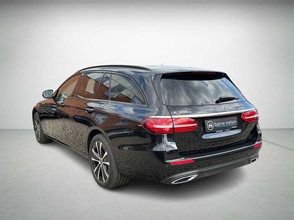 Mercedes-Benz E300 e T 2,0 Plugin-hybrid Avantgarde 9G-Tronic 320HK Stc 9g Aut. - Image 3