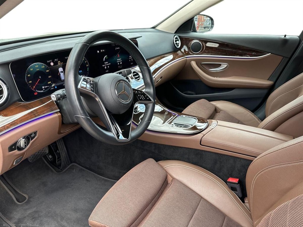 Mercedes-Benz E300 e T 2,0 Plugin-hybrid Avantgarde 9G-Tronic 320HK Stc 9g Aut. - Image 4
