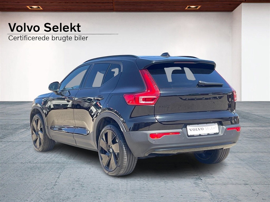 Volvo EX40 Twin Engine Black Edition AWD 408HK 5d Aut. - Image 2