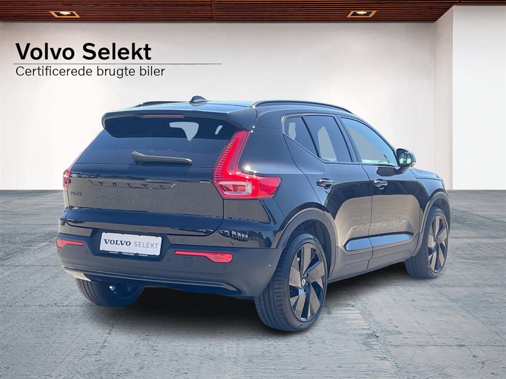 Volvo EX40 Twin Engine Black Edition AWD 408HK 5d Aut. - Image 17