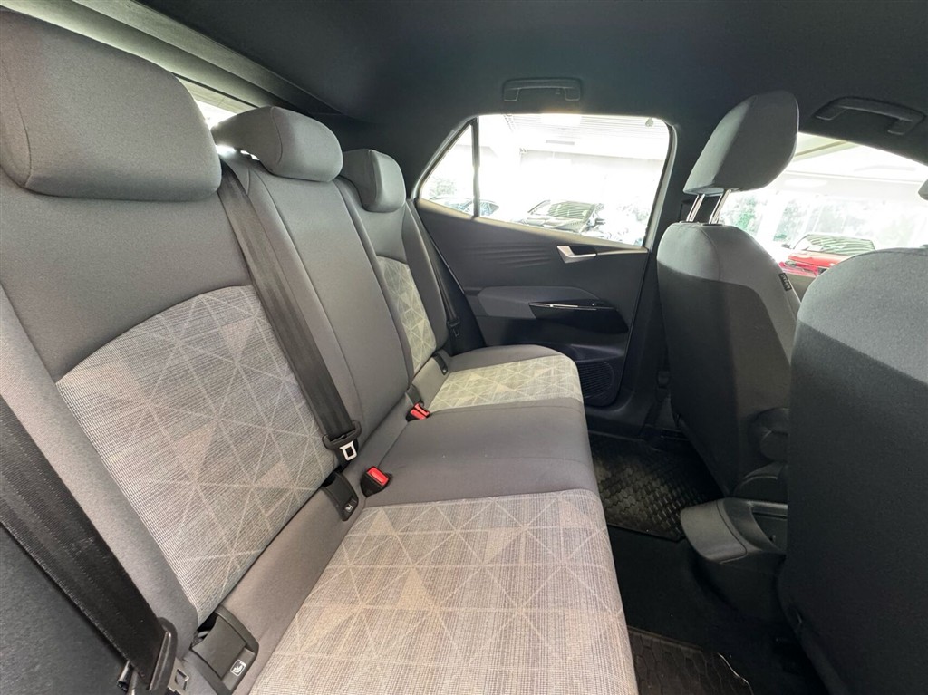 VW ID.3 EL Pro Performance 204HK 5d Aut. - Image 9