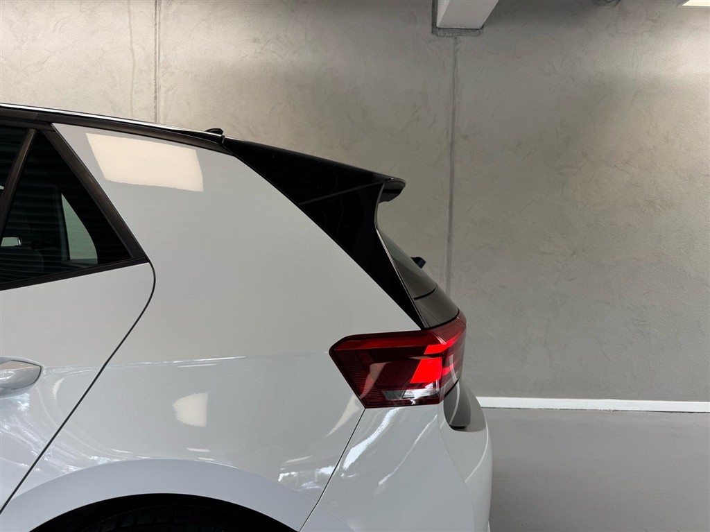 VW ID.3 EL Pro Performance 204HK 5d Aut. - Image 25