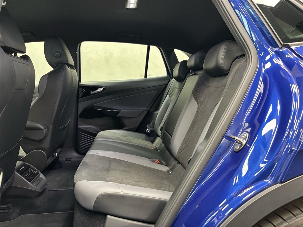 VW ID.4 EL Pro Performance 204HK 5d Aut. - Image 10