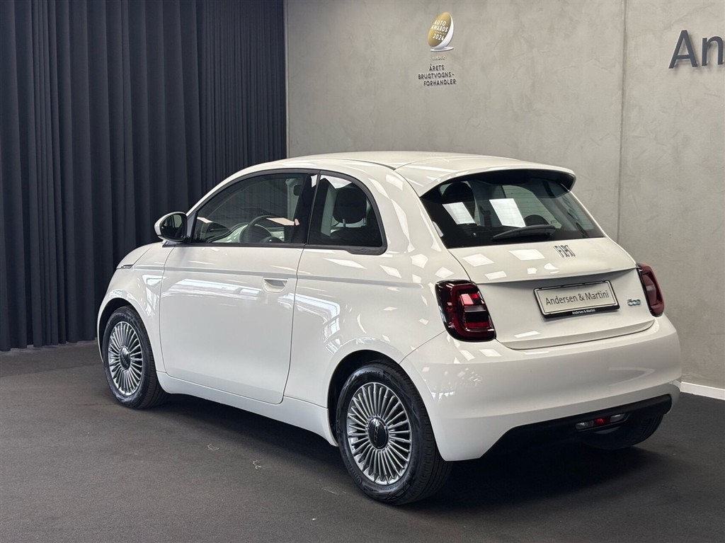 Fiat 500e EL 95HK 3d Aut. - Image 3