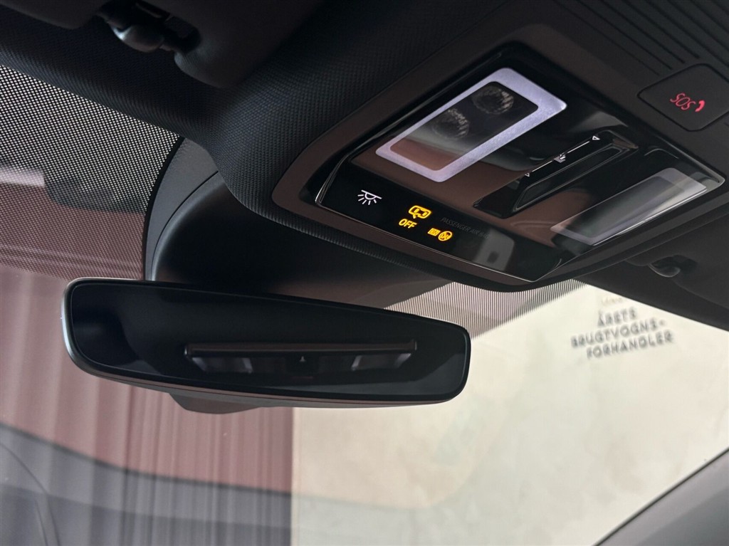 VW ID.4 EL Tech Performance 204HK 5d Aut. - Image 32