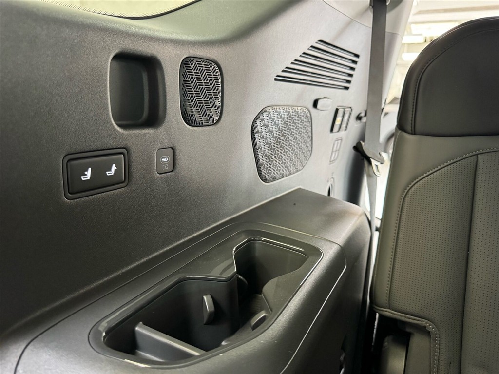 Kia EV9 EL Long Range Performance Premium AWD 384HK 5d Aut. - Image 18