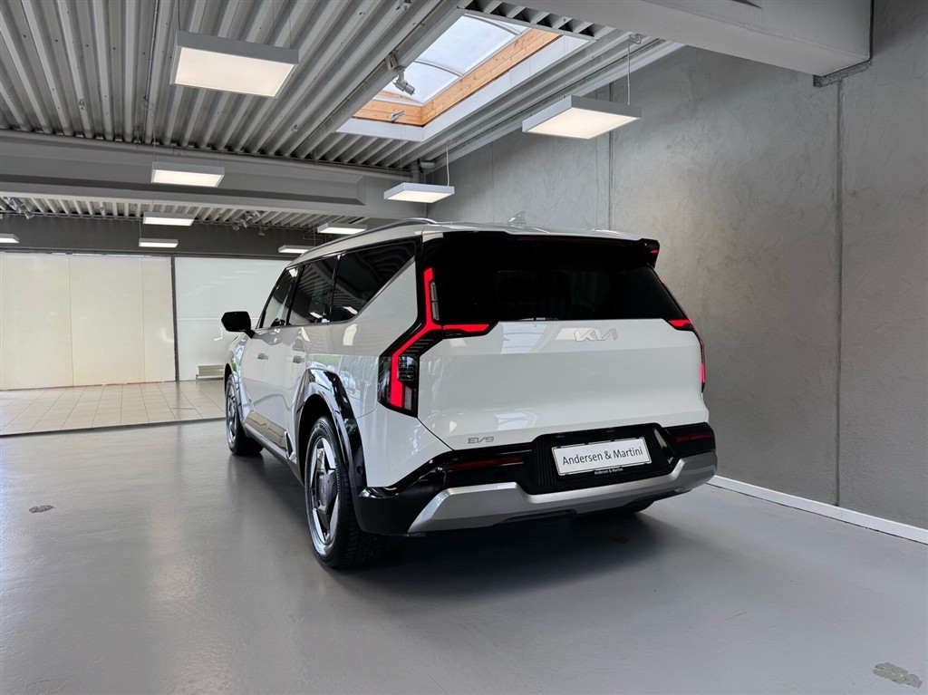 Kia EV9 EL Long Range Performance Premium AWD 384HK 5d Aut. - Image 29