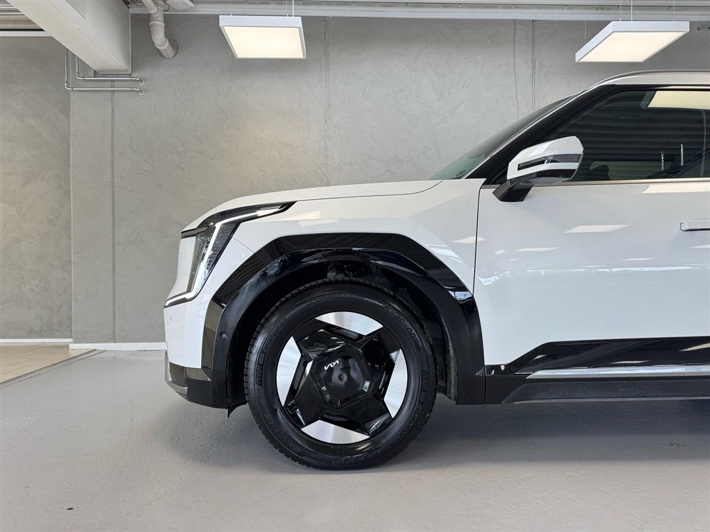 Kia EV9 EL Long Range Performance Premium AWD 384HK 5d Aut. - Image 4