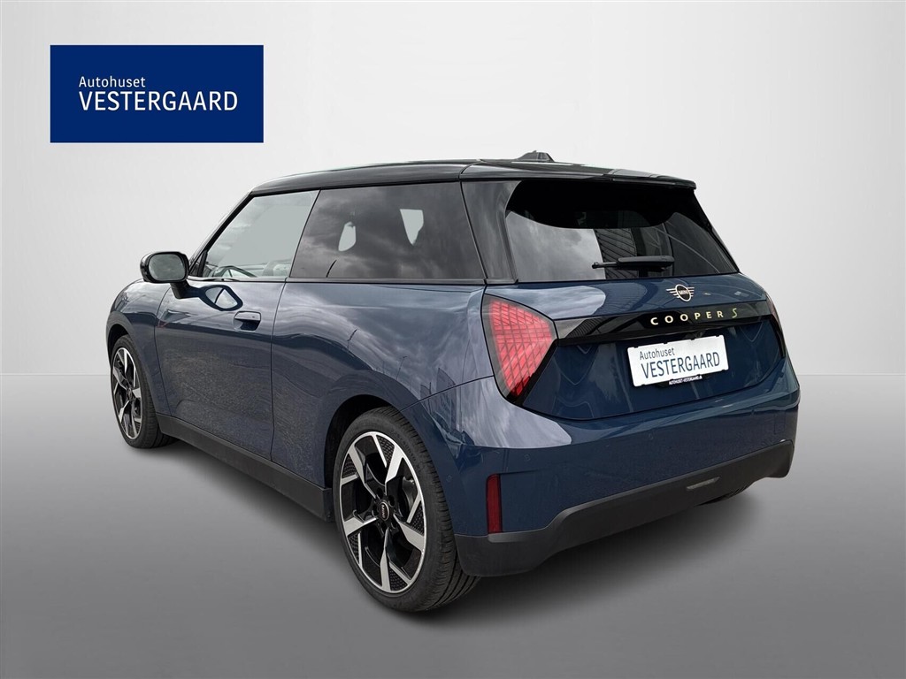 Mini Cooper SE EL Favoured Trim Option Level XL 218HK 3d Aut. - Image 3