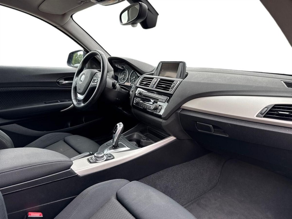 BMW 220d 2,0 D 190HK 2d 6g - Image 13